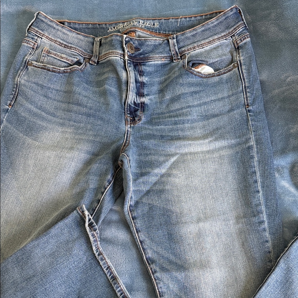 American Eagle Outfitters Light Blue Jeans
